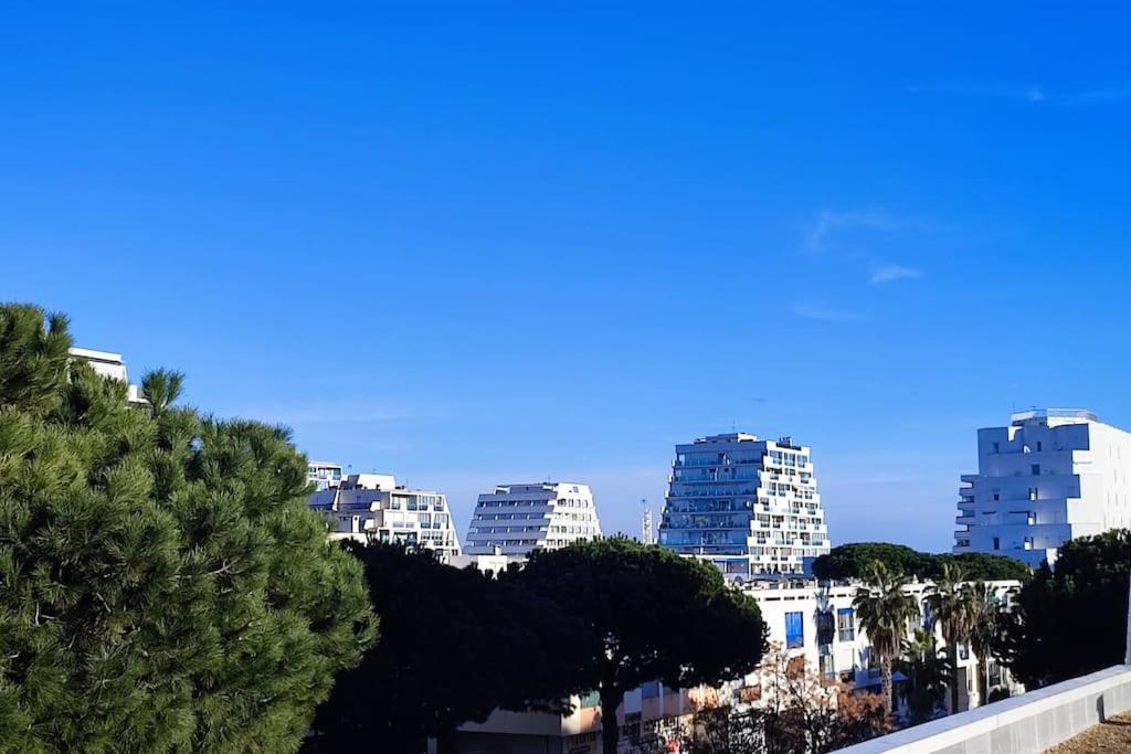 Appartamento Grand Voile - Hyper Centre, Climatisation, Vue Panoramique Sur L'Architecture De La Grande Motte Esterno foto